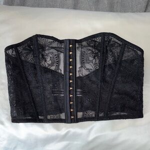 Victoria’s Secret strapless lace bustier